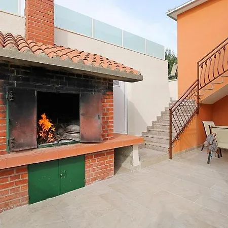 Marietta Equino Villa Sitno Donje